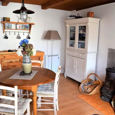 Maison De Pecheur A 50m Du Port Et 300m De La Avec Wifi, Terrasse, Et Cheminee - - Fr-1-368-157